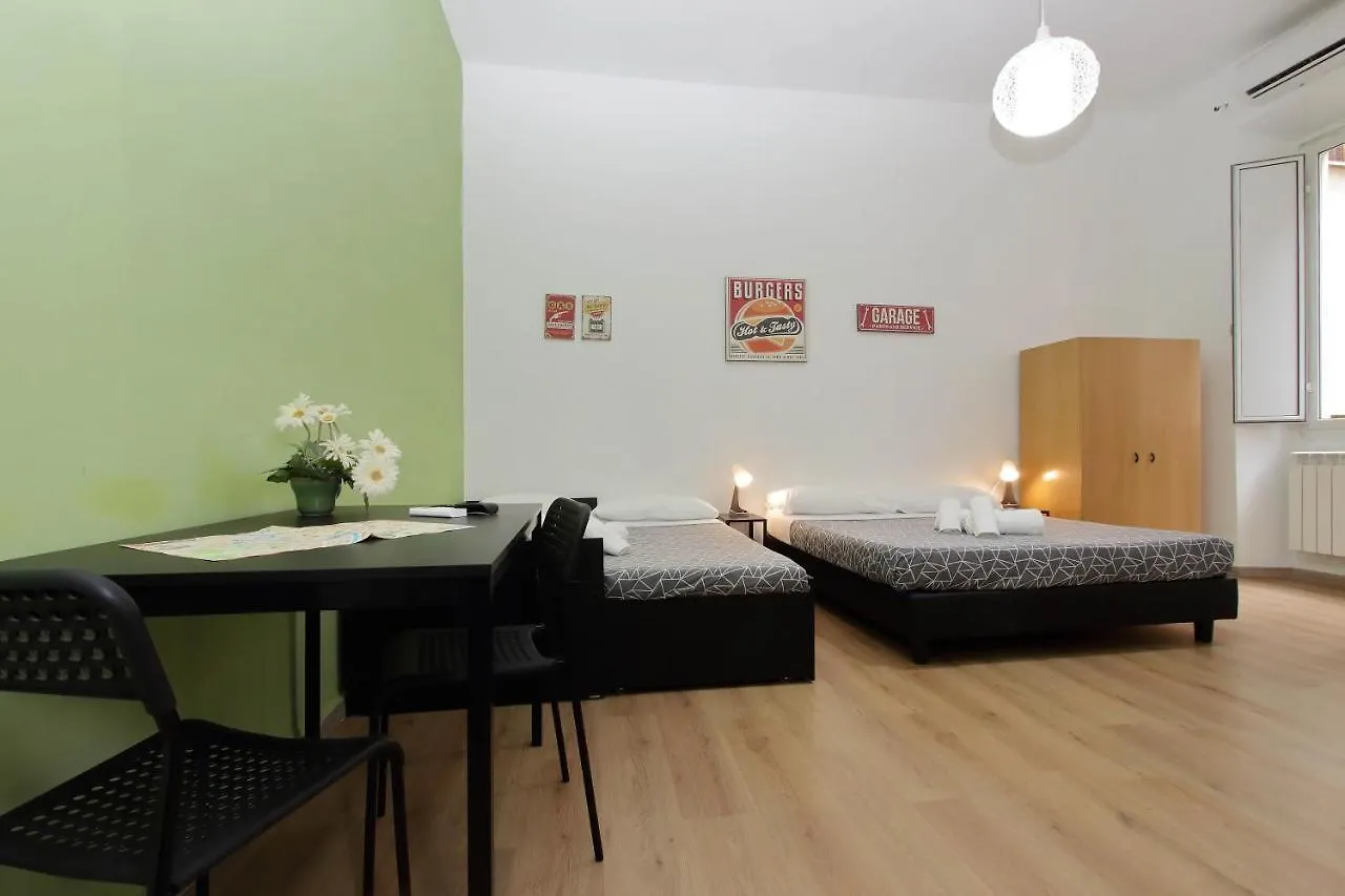 Lucky Home Rooms Rome Guest house