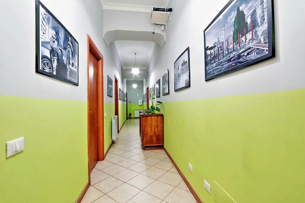 Lucky Home Rooms Rome Guest house